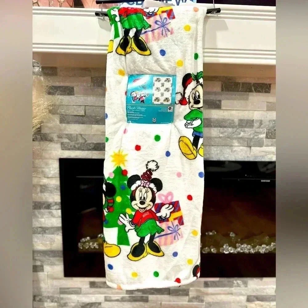 Mickey ❤️ Minnie Christmas Plush Throw blanket